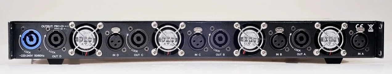EC-41300D 4×1300W 8Ω Professional Class-D Stereo Amplifier 2